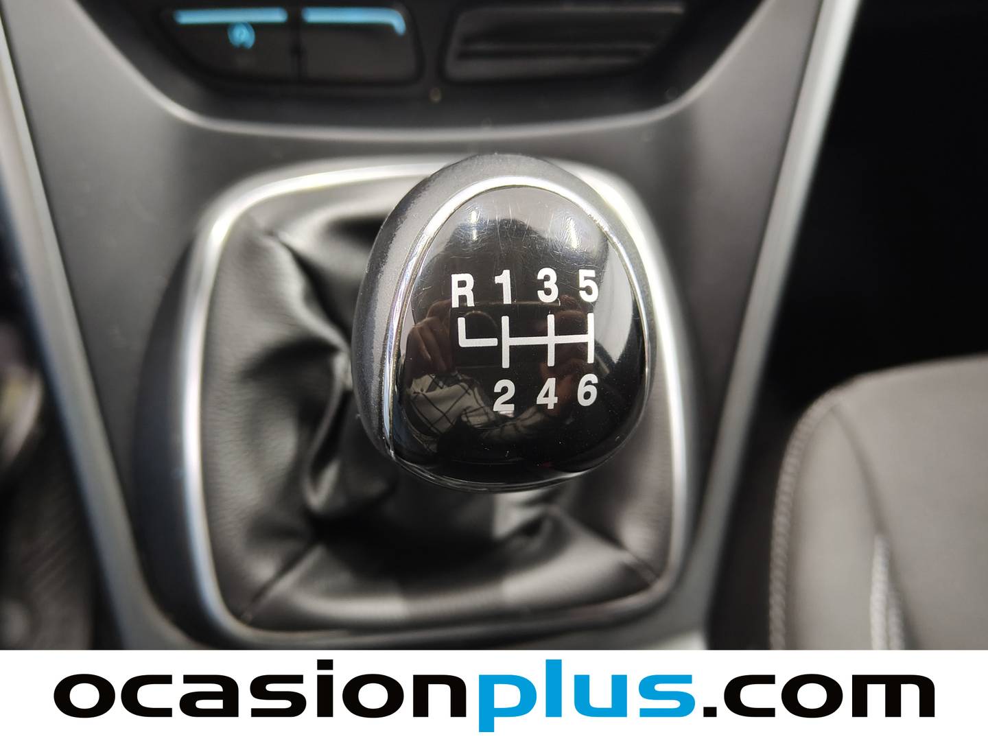 Ford Kuga Ford Kuga 2.0 TDCI Business 4x2 S&S (150 CV) de segunda mano