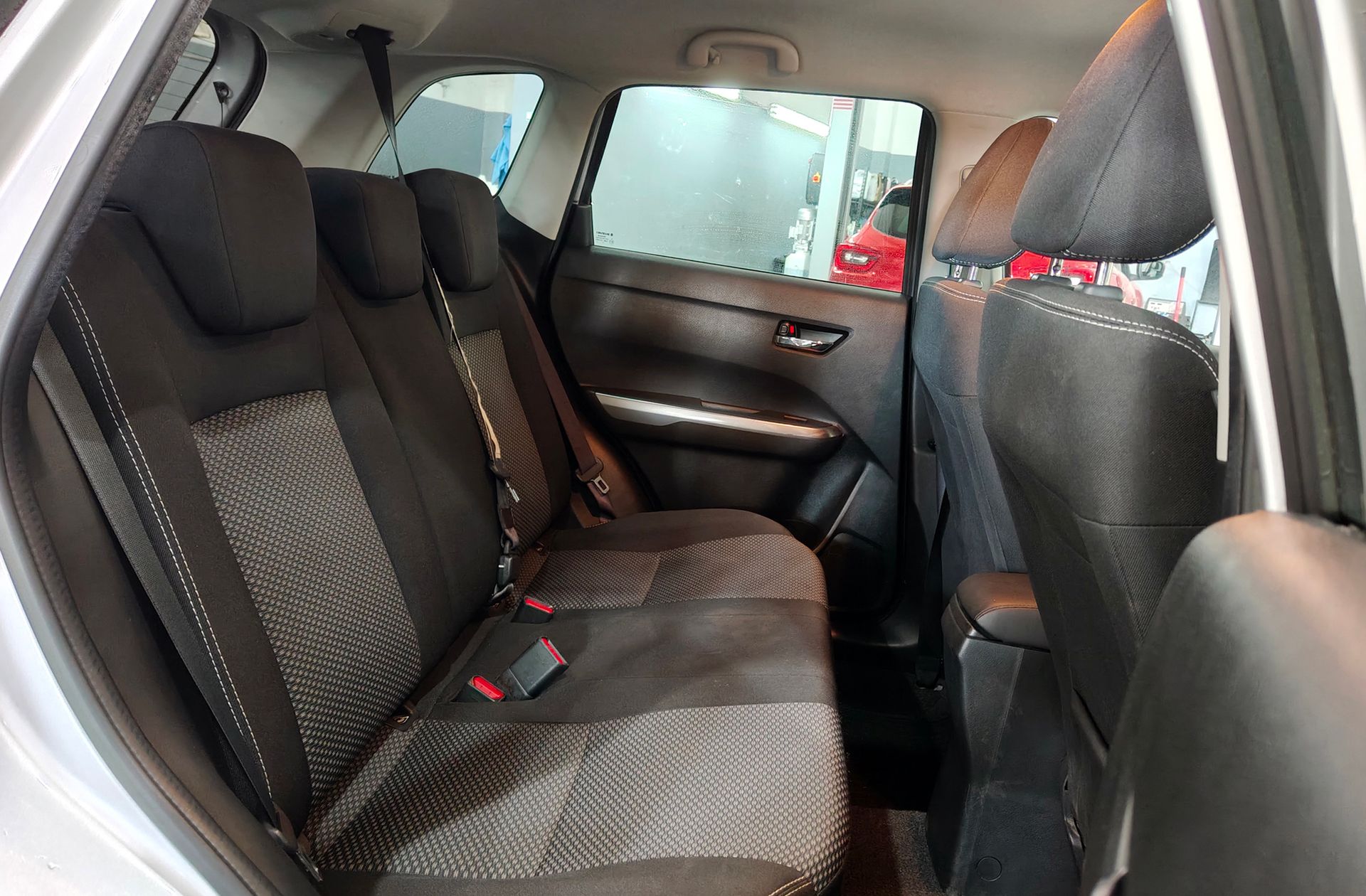 Suzuki Vitara 1.4 Turbo Mild Hybrid GLE - foto 18