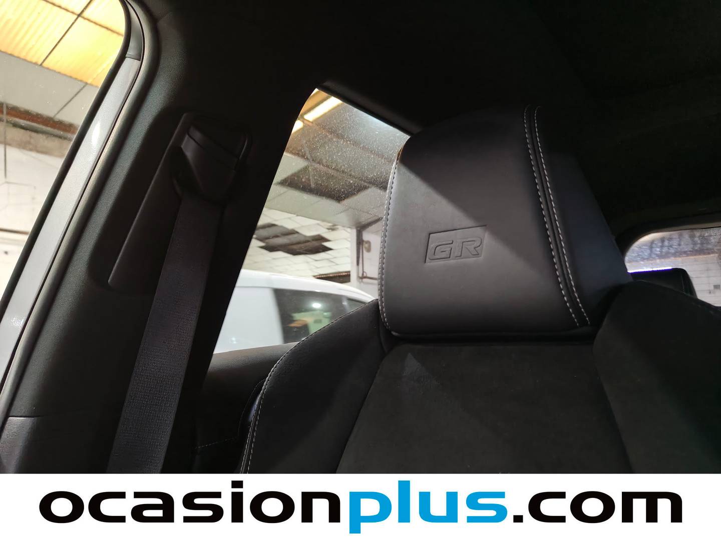 Paquetes del Toyota Rav4 Toyota Rav4 2.5 220H GR-Sport Plus 4x4 e-CVT (222 CV)