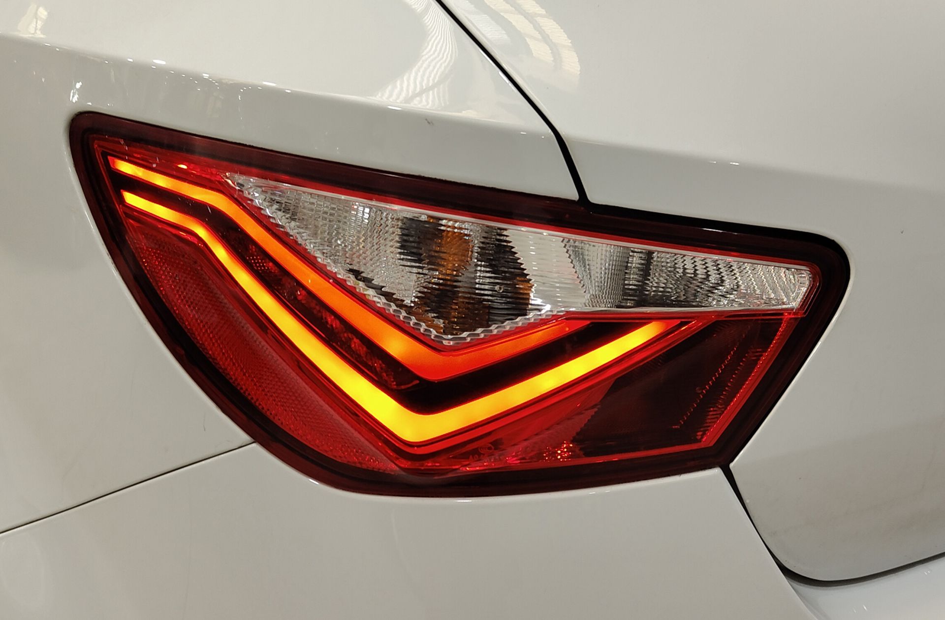 SEAT Ibiza SC 1.4 TSI Cupra DSG - foto 18