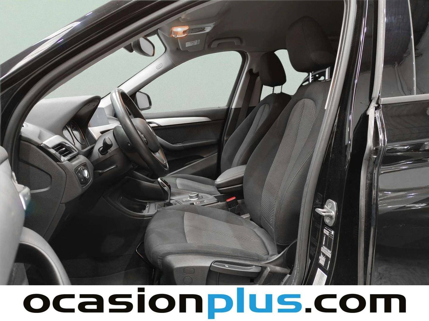 Foto asientos delanteros BMW X1 BMW X1 sDrive18d 110 kW (150 CV)