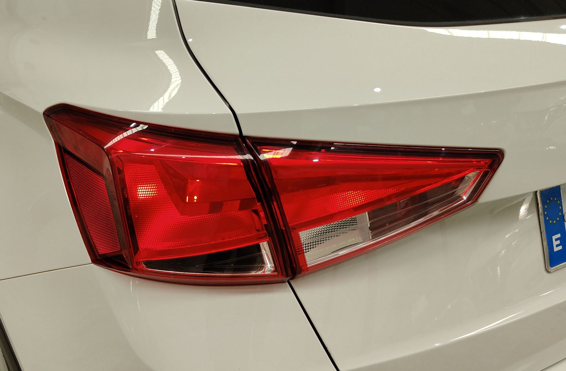 SEAT Arona 1.6 TDI Ecomotive Style - foto 16