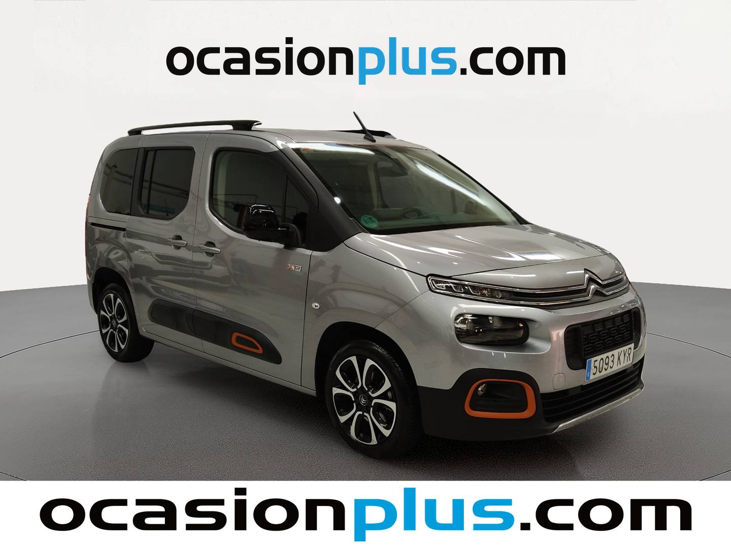 Foto delantera Citroën Berlingo Citroën Berlingo BlueHDi 130 S&S Talla M Shine (130 CV) derecha
