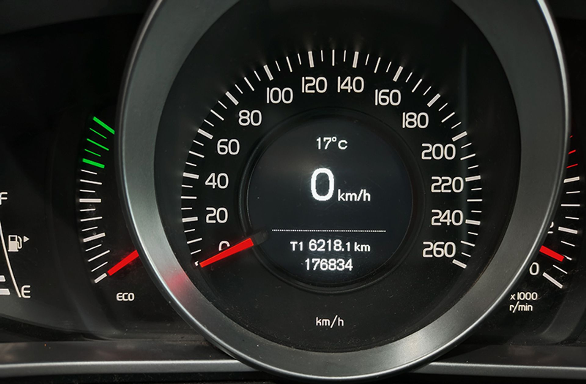 Volvo V40 1.6 D2 Kinetic - foto 8