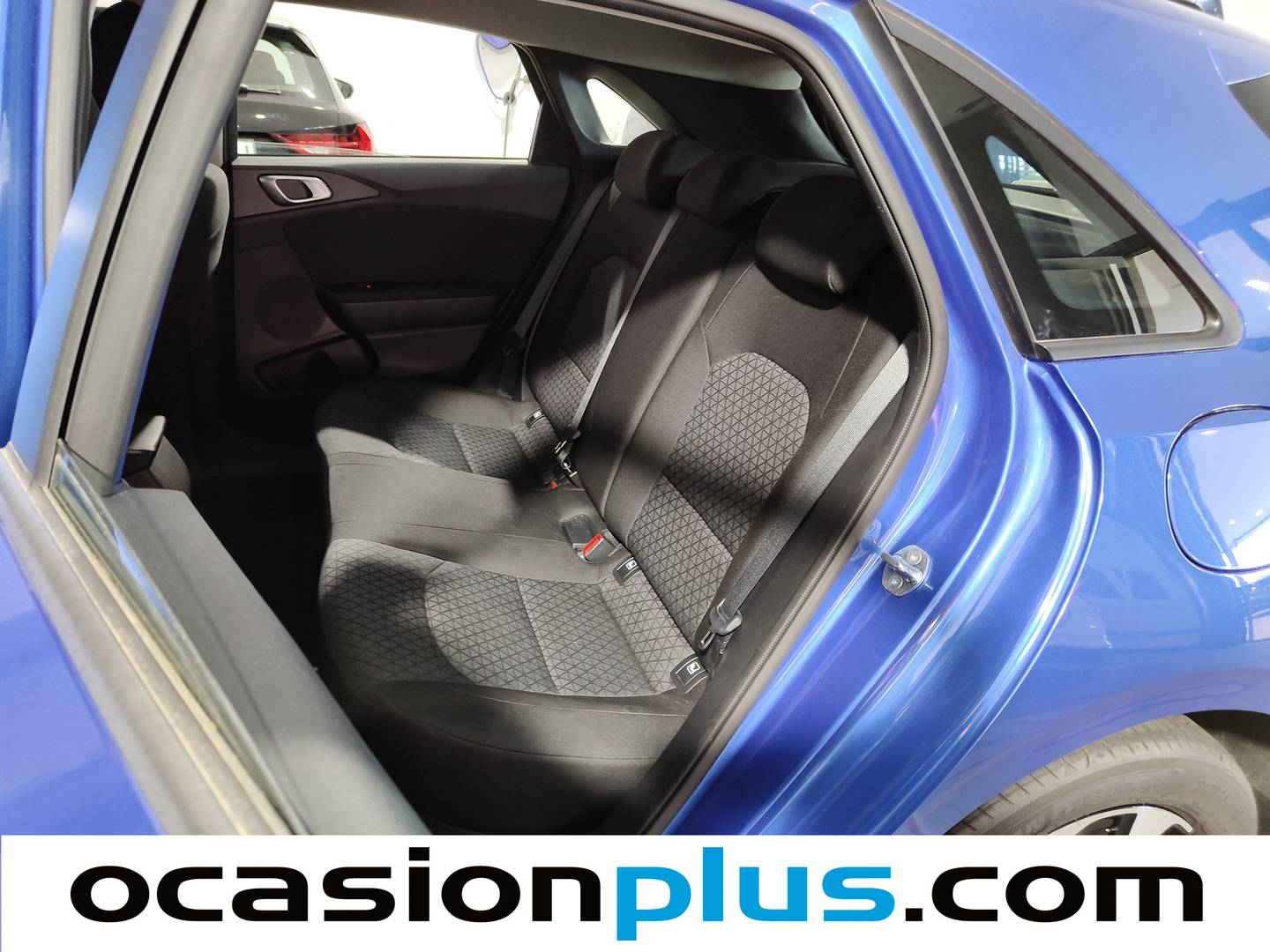 Foto asientos traseros KIA Ceed KIA Ceed 1.0 T-GDi Concept (100 CV)