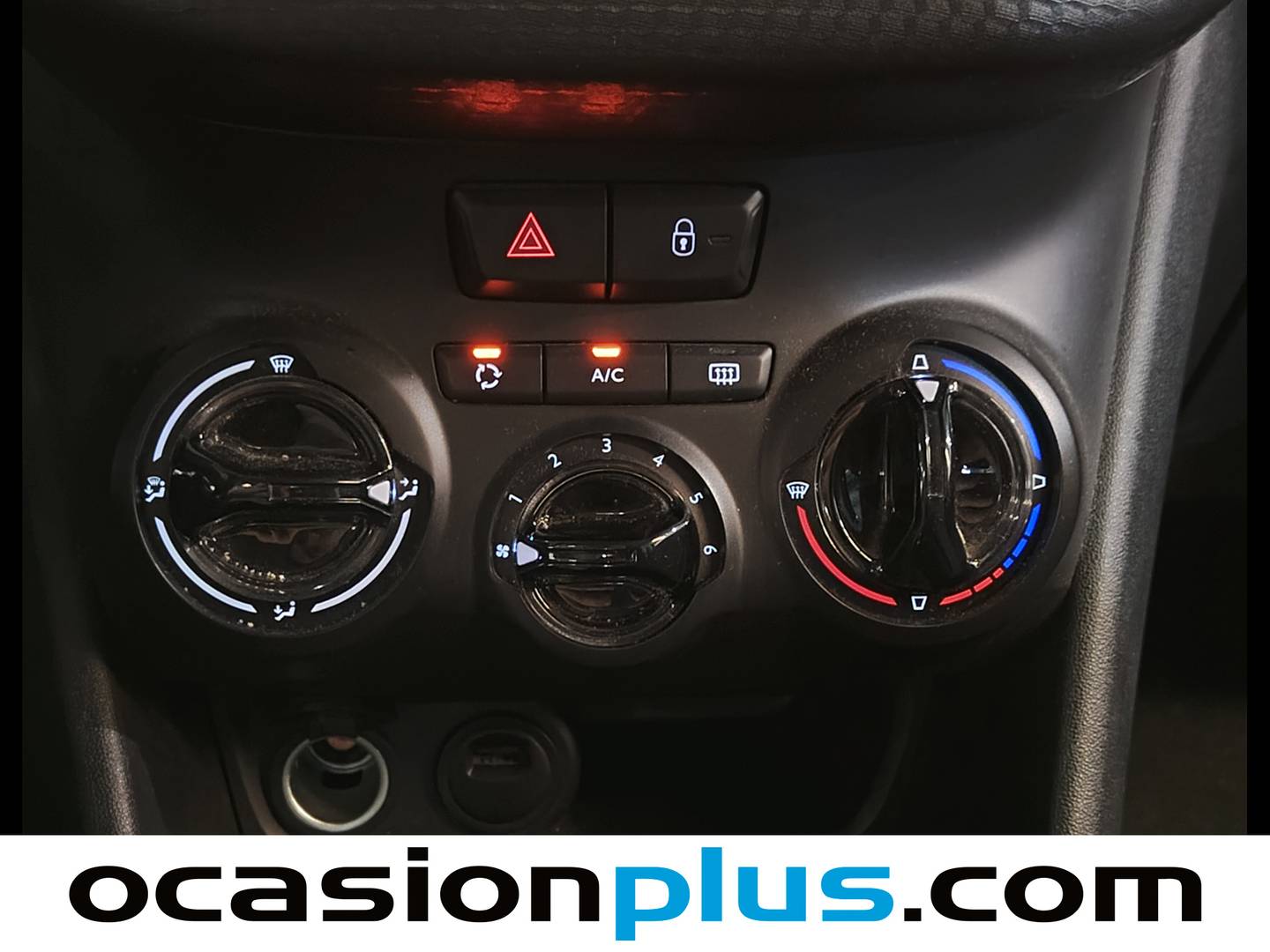 Peugeot 208 Peugeot 208 PureTech Signature (82 CV) seminuevo