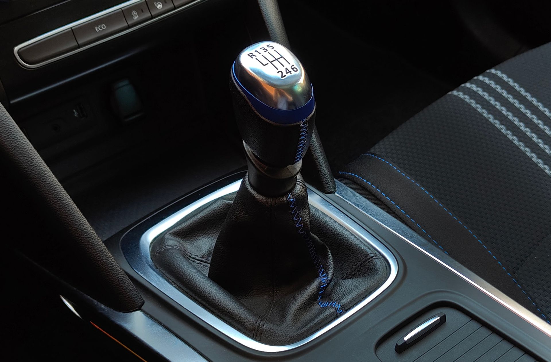 Renault Mégane GT Line TCe GPF - foto 6