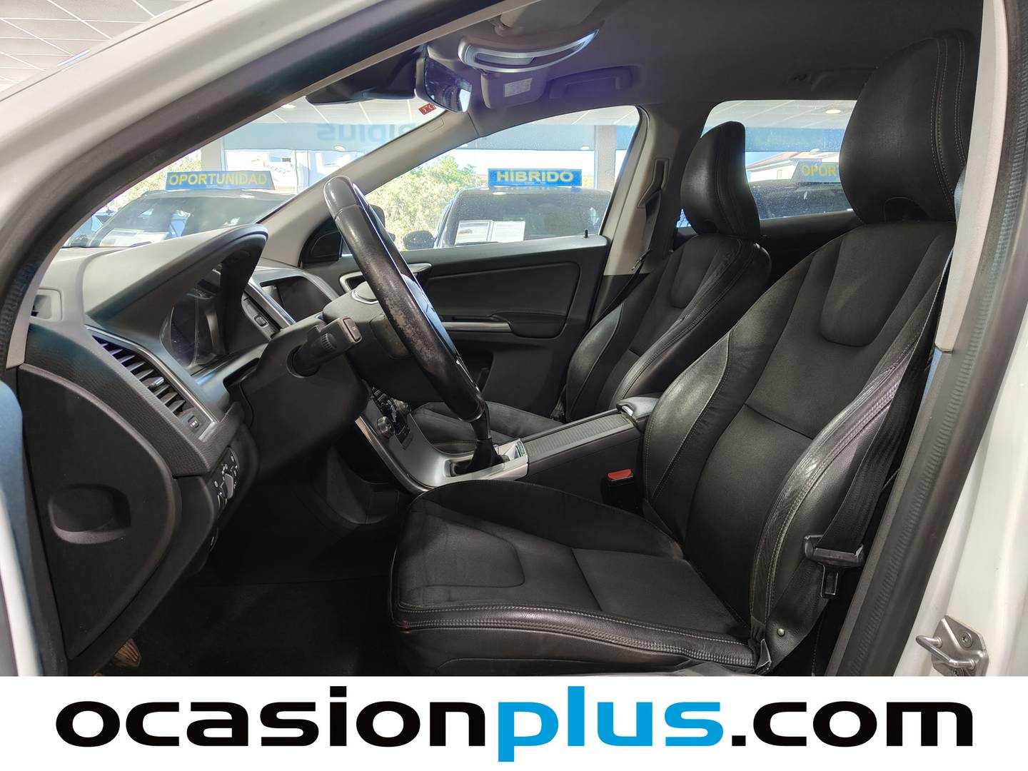 Foto asientos delanteros Volvo XC60 Volvo XC60 D3 Momentum  (150 CV)