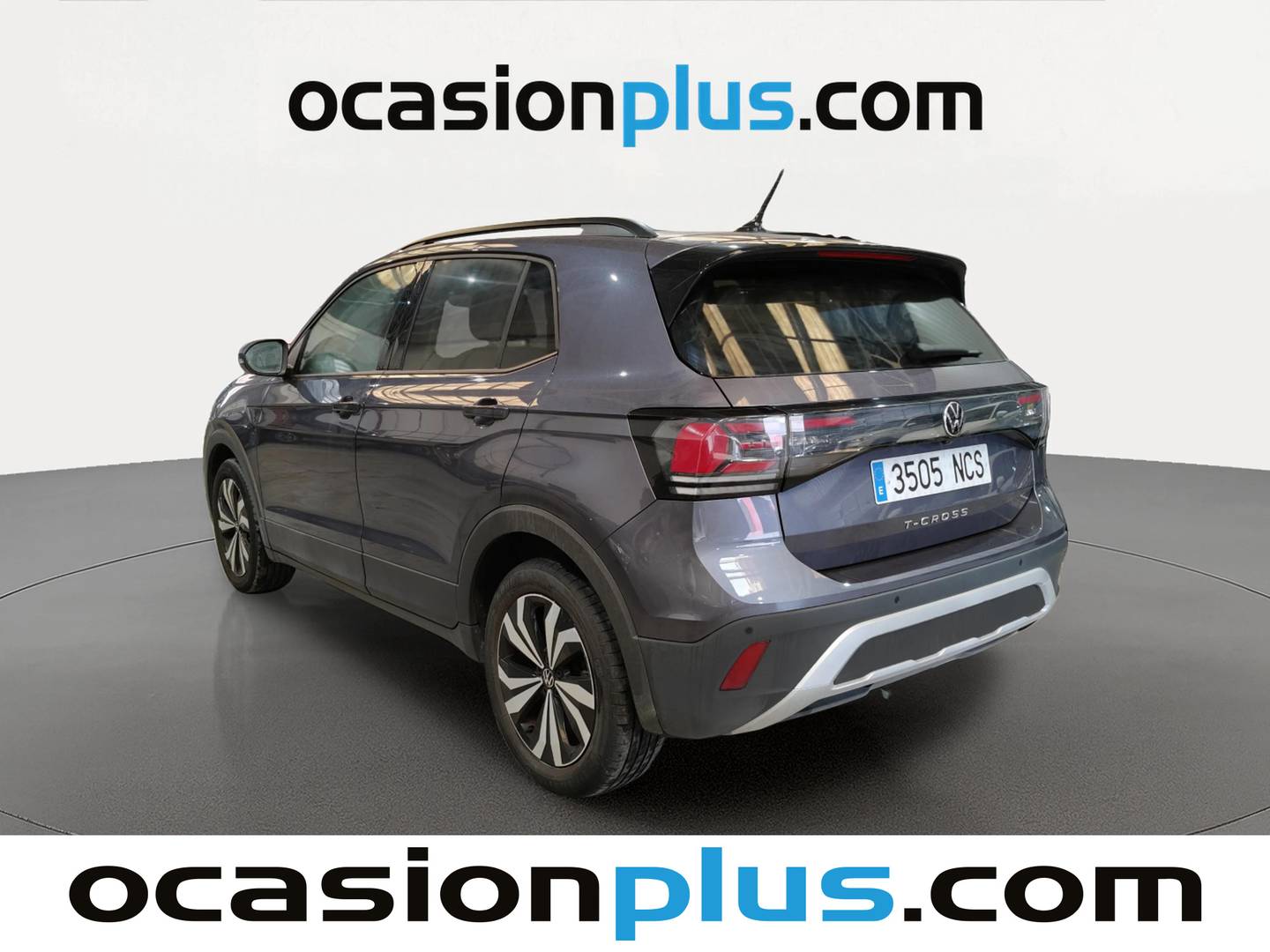 Foto trasera Volkswagen T-Cross Volkswagen T-Cross ``Más`` 1.0 TSI (115 CV) DSG derecha