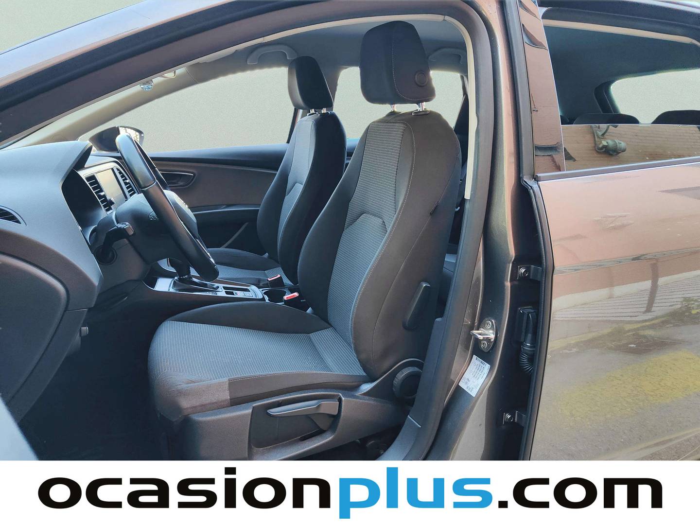 Foto asientos delanteros Seat León Seat León ST 1.6 TDI S&S Style Plus DSG7 (115 CV)