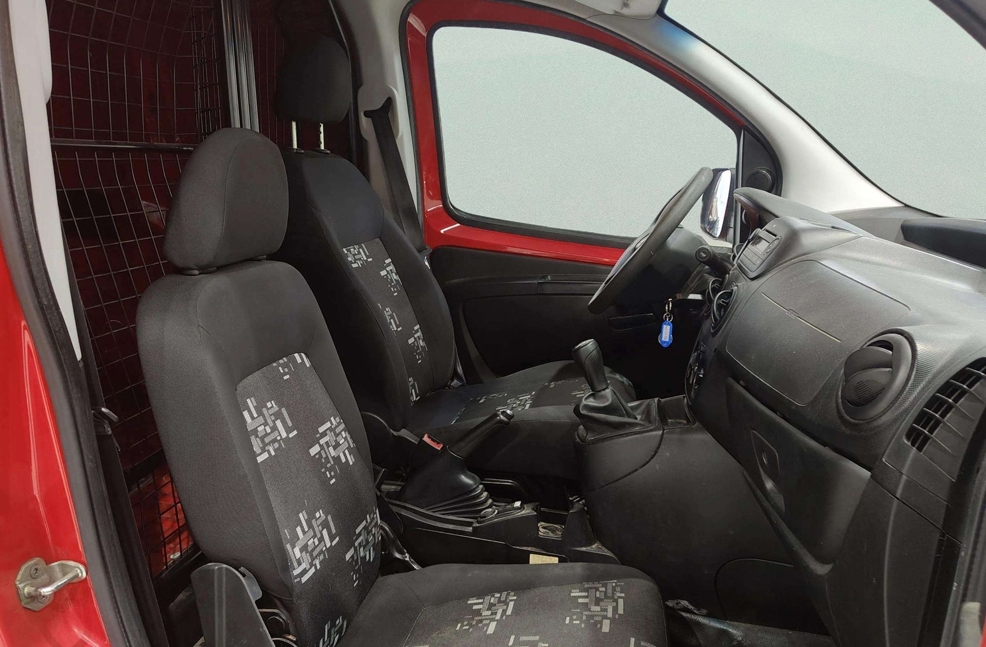 Fiat Fiorino Cargo Furgon 1.3 MultiJet Base - foto 13