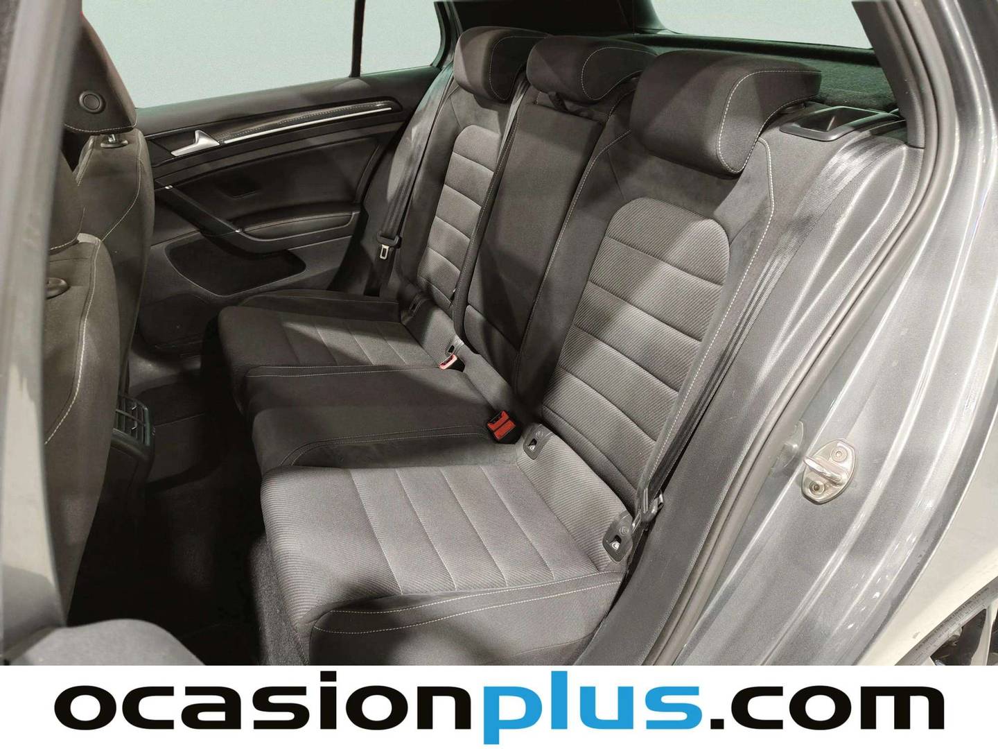 Foto asientos traseros Volkswagen Golf Volkswagen Golf R 2.0 TSI 4Motion (310 CV) DSG