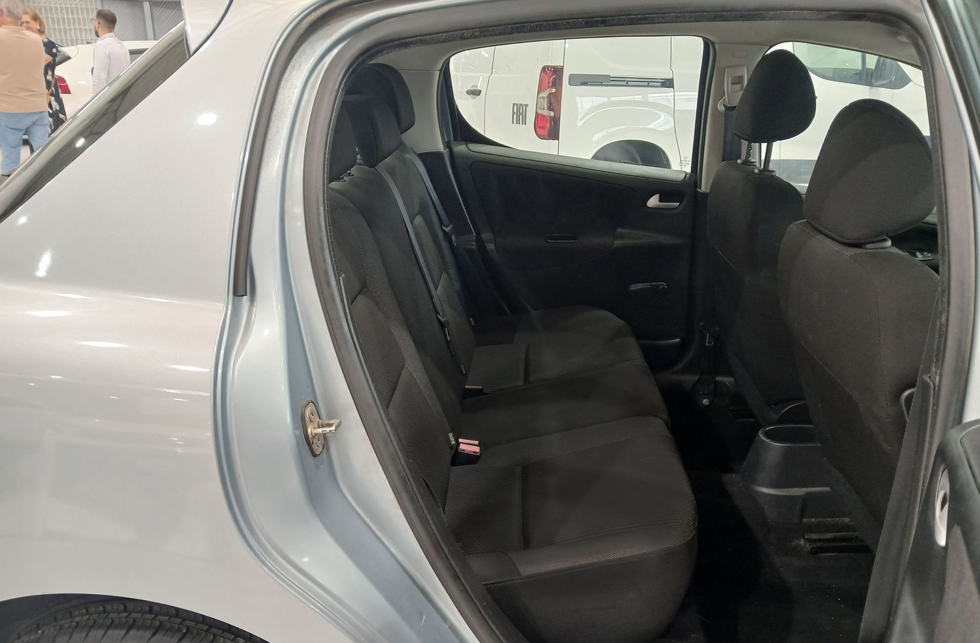 Peugeot 207 1.4 Business Line - foto 13