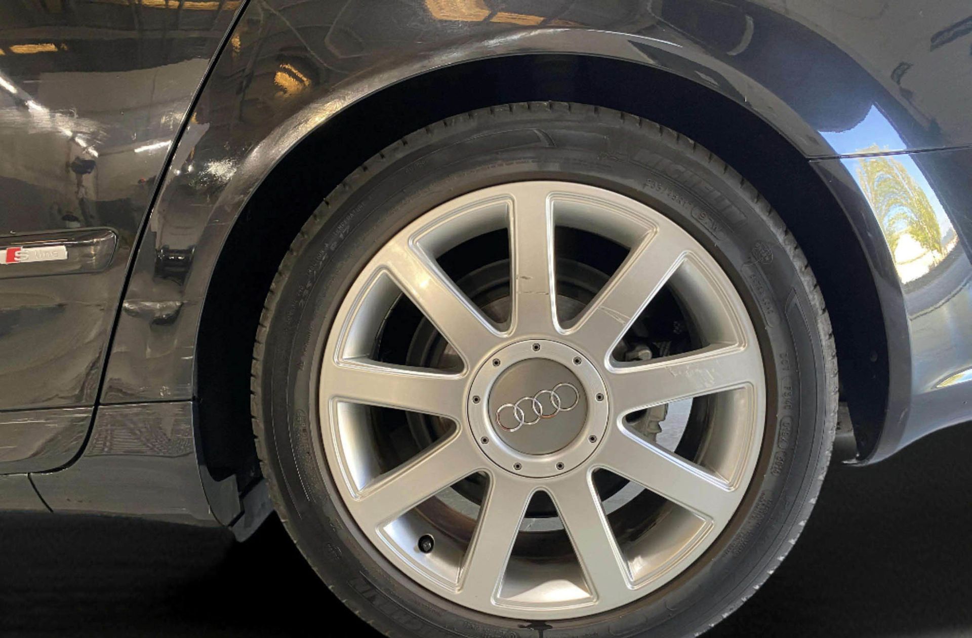Audi A4 2.0 TDI - foto 24