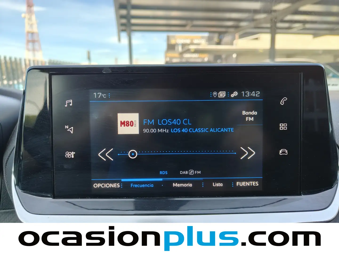 Foto Peugeot 2008 Peugeot 2008 PureTech 100 S&S Allure (100 CV)