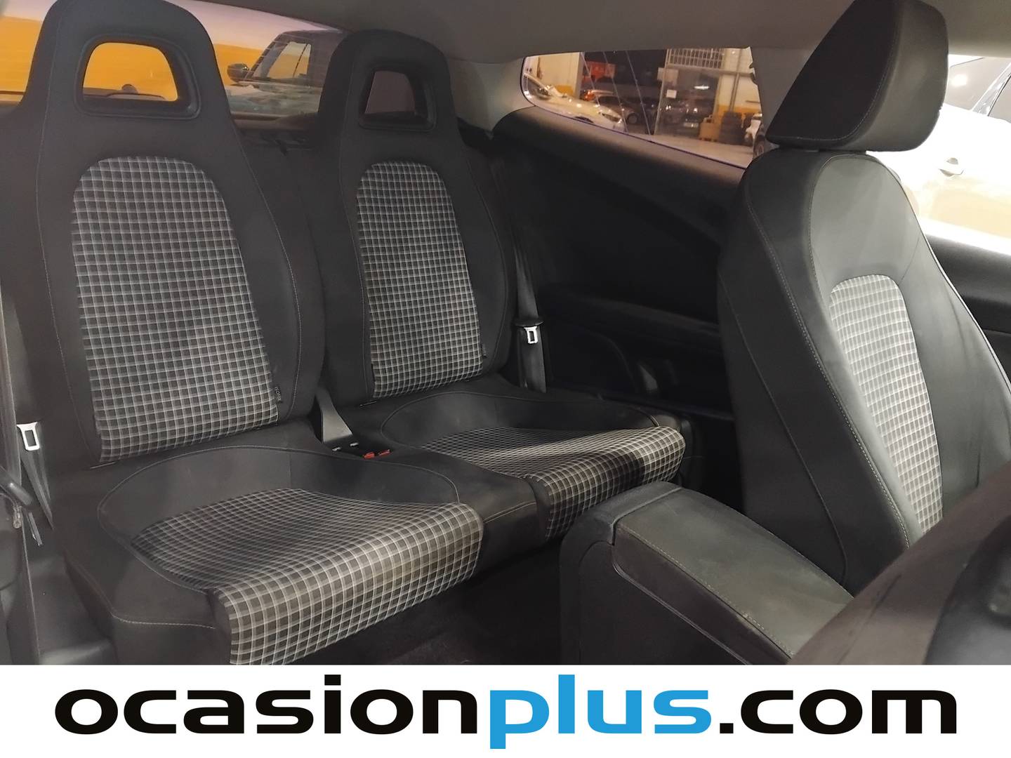 Foto Volkswagen Scirocco Volkswagen Scirocco R-Line 1.4 TSI BMT (125 CV)