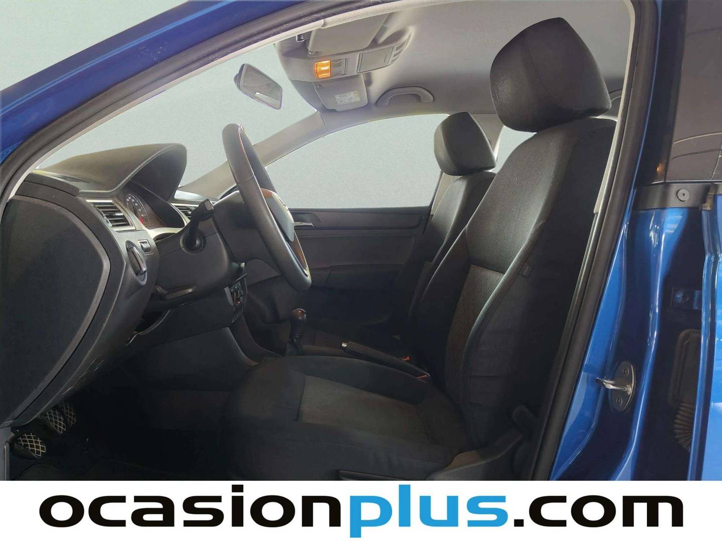 Foto asientos delanteros Seat Toledo Seat Toledo 1.6 TDI CR Reference (115 CV)