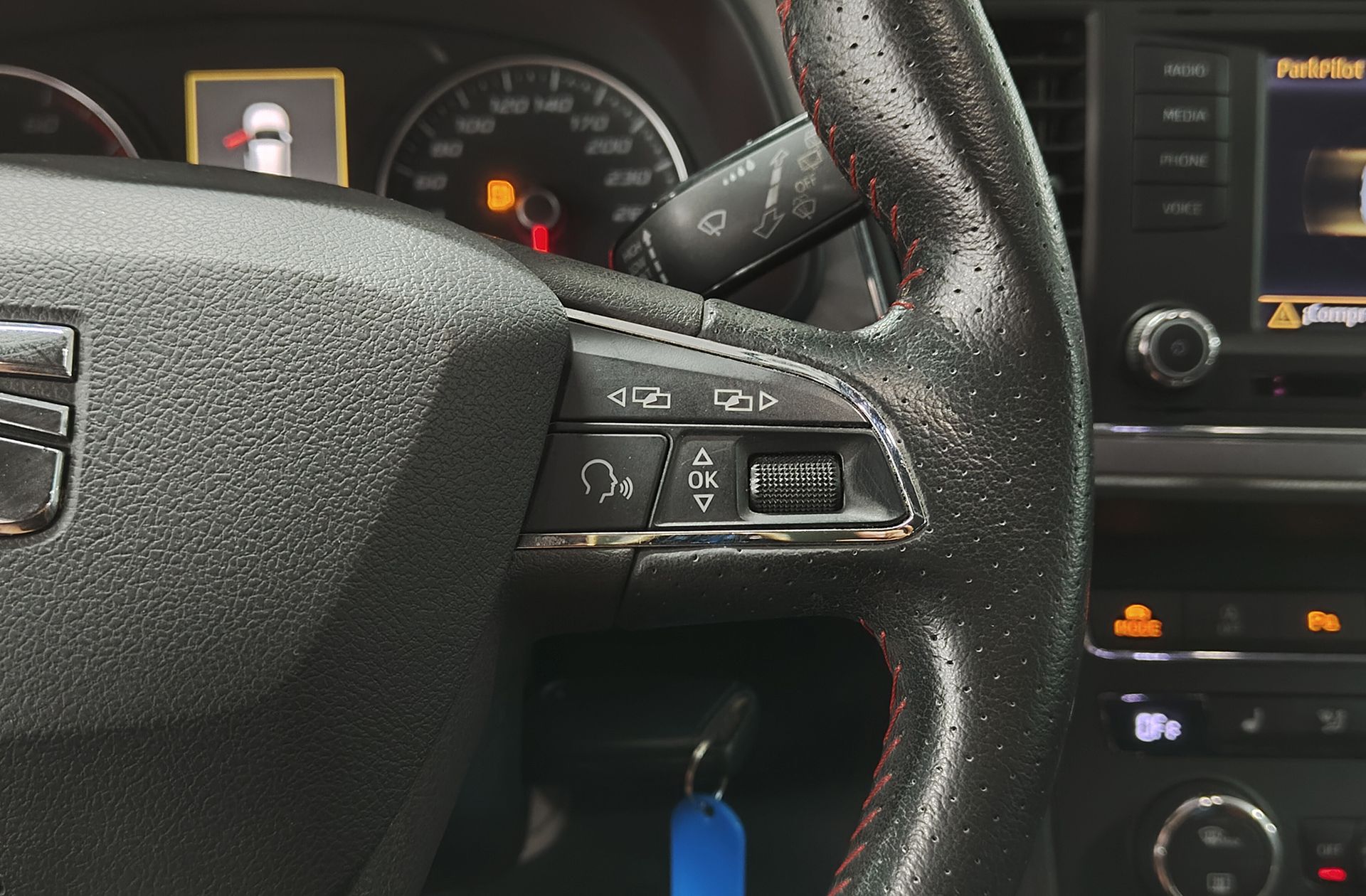 SEAT León ST 1.8 TSI FR - foto 41