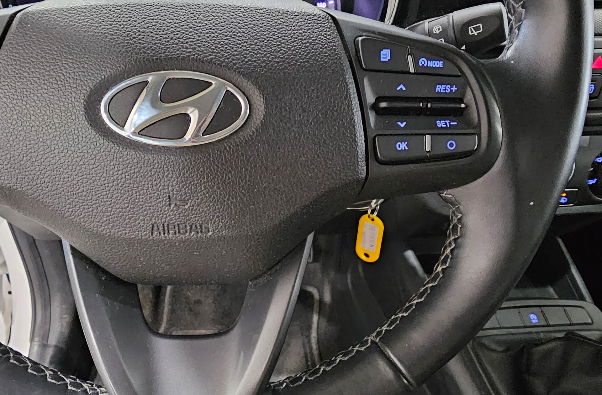 Hyundai i10 1.0 Klass - foto 25