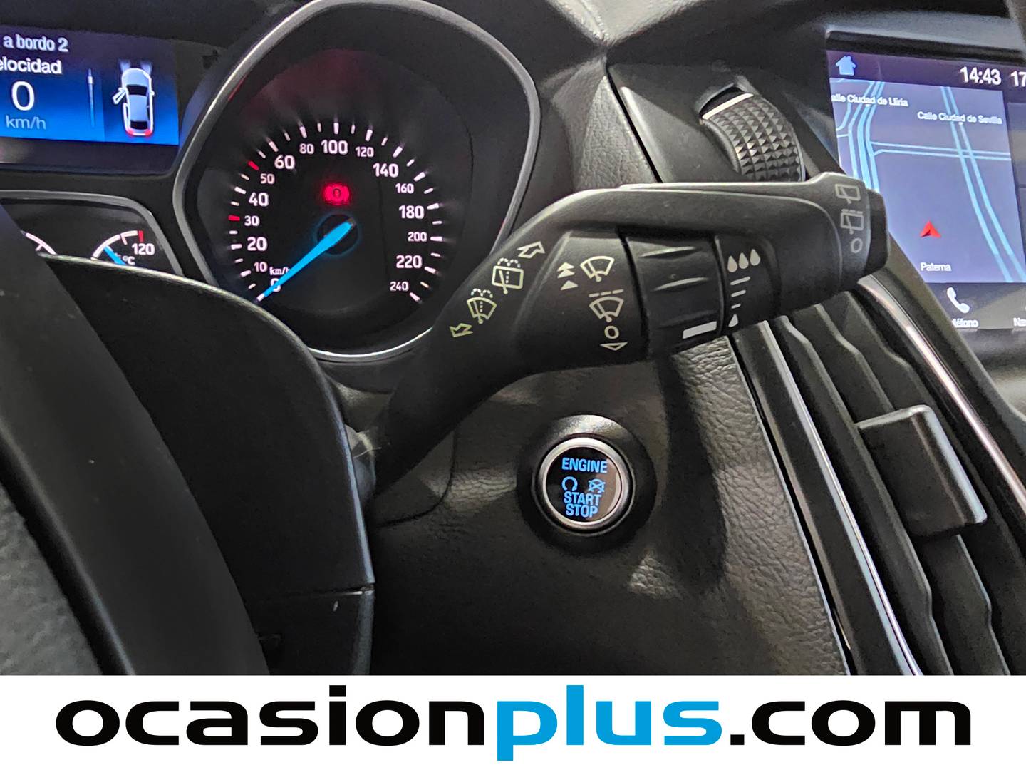 Foto Ford Focus Ford Focus 1.0 Ecoboost ST-Line Black&Red (125 CV)