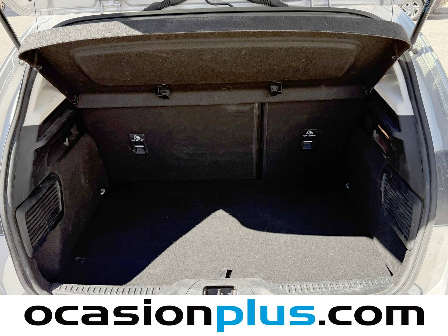 Fotos maletero Ford Focus Ford Focus 1.0 Ecoboost MHEV Active Auto (155 CV)