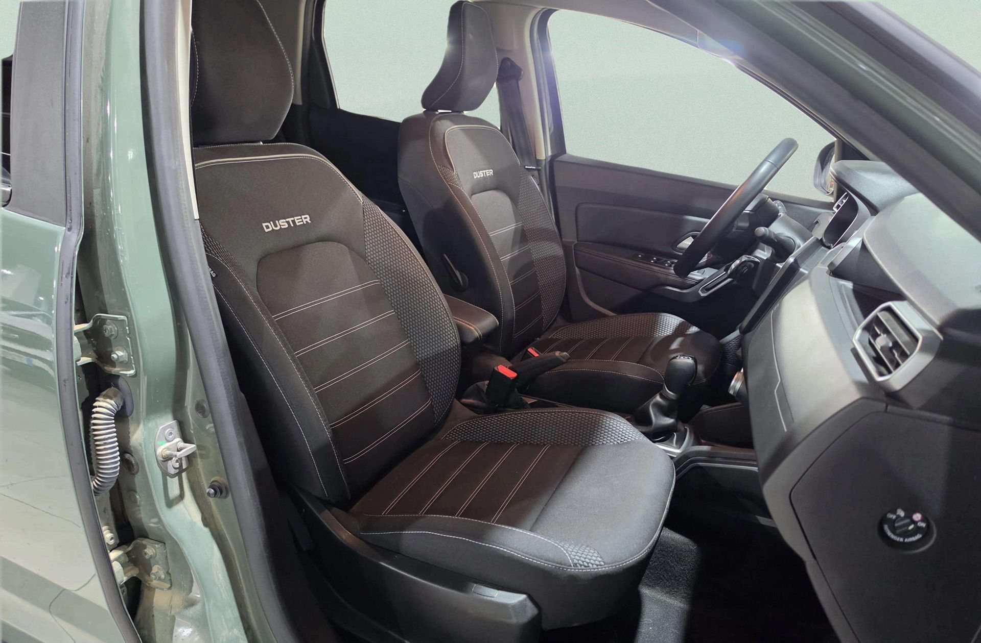 Dacia Duster Journey Go TCe EDC - foto 18
