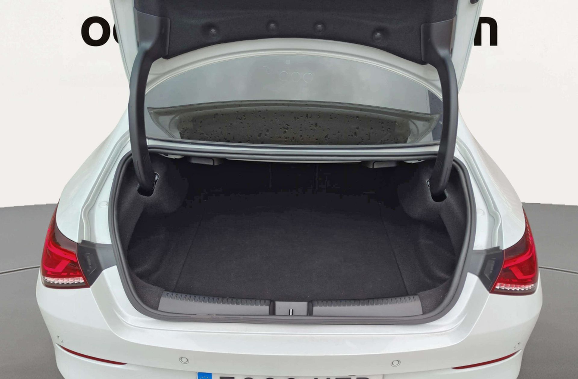 Mercedes-Benz CLA 180 - foto 18