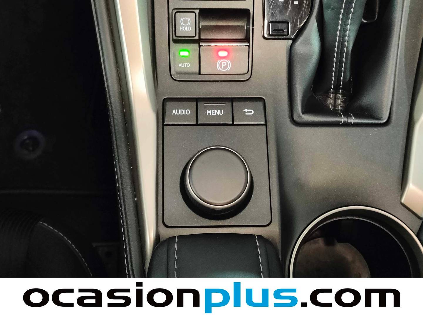 Foto Lexus NX Lexus NX 300h Corporate 2WD (197 CV)