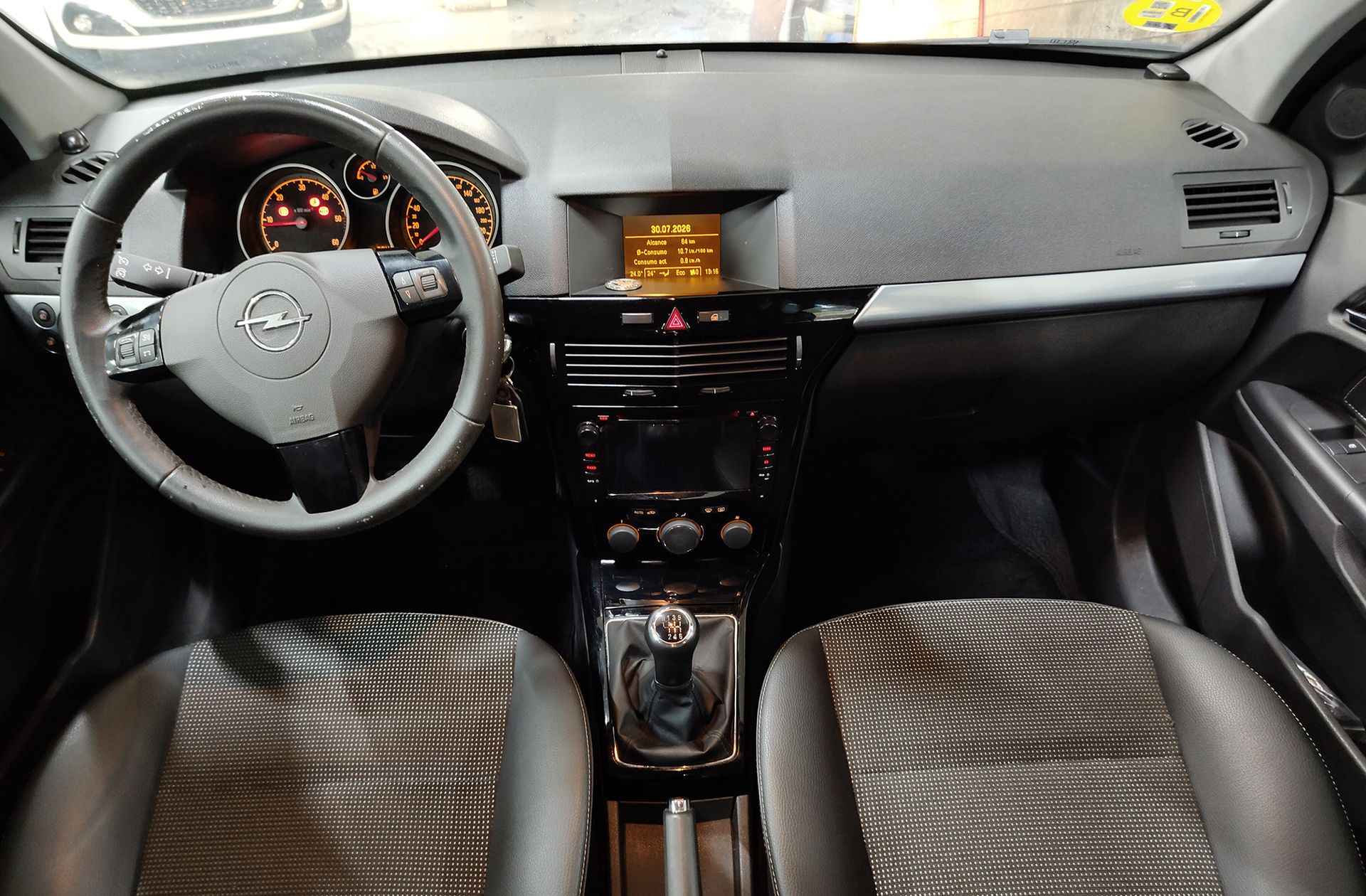 Opel Astra 1.7 CDTI Edition - foto 6