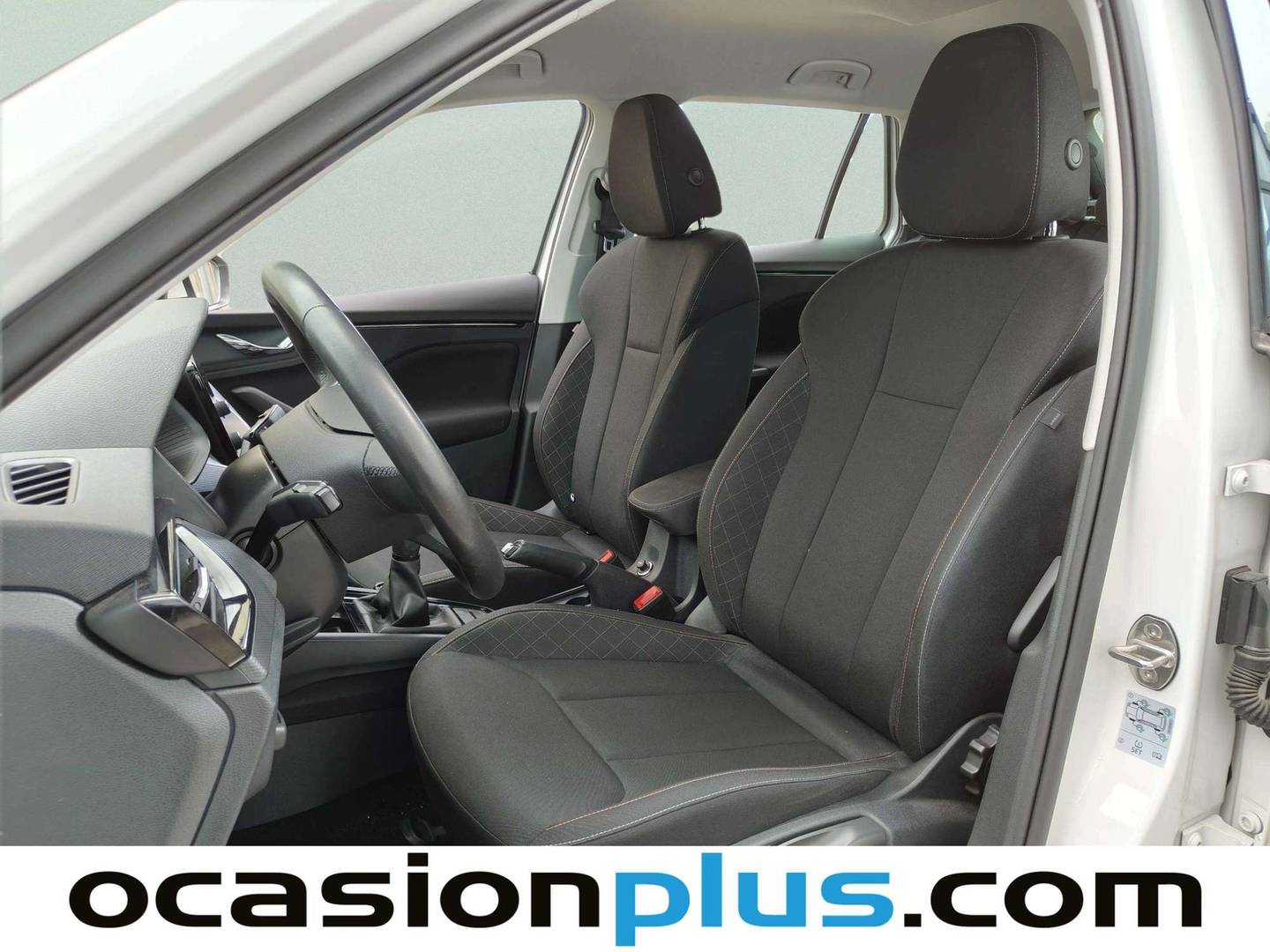 Foto asientos delanteros Skoda Kamiq Skoda Kamiq 1.0 TSI Ambition (115 CV)