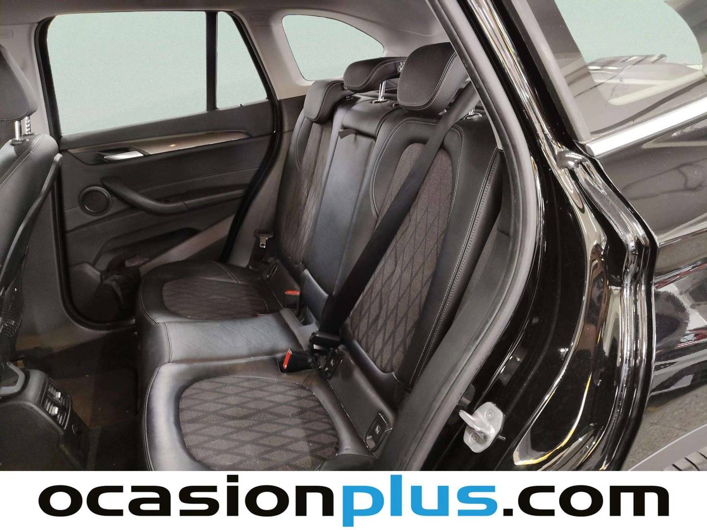 Foto asientos traseros BMW X1 BMW X1 sDrive18i (140 CV)