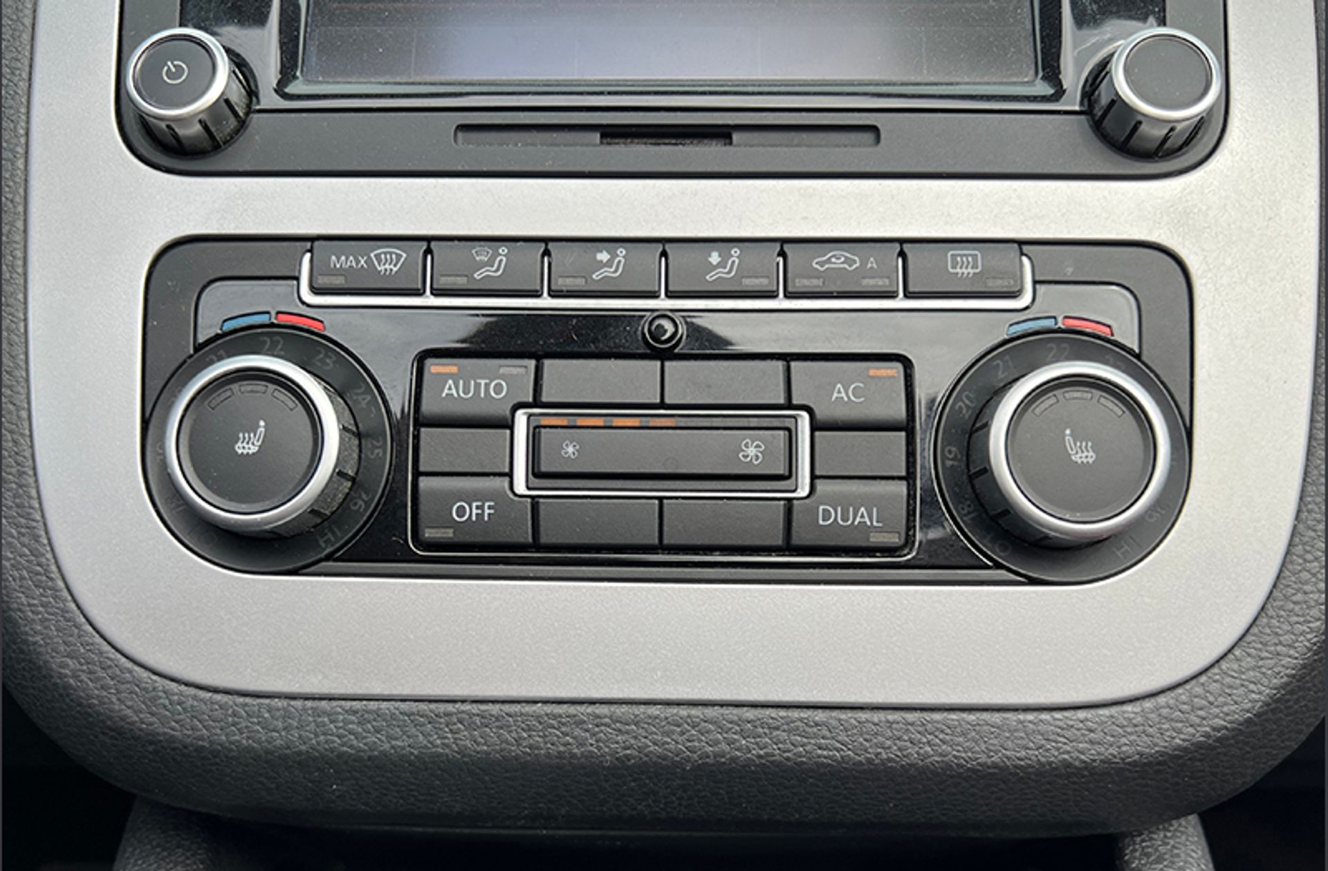 Volkswagen Eos Excellence 2.0 TDI DSG - foto 28