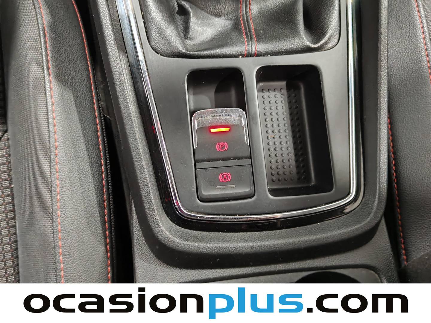 Acabados Seat León Seat León 1.4 TSI S&S FR Plus (125 CV)