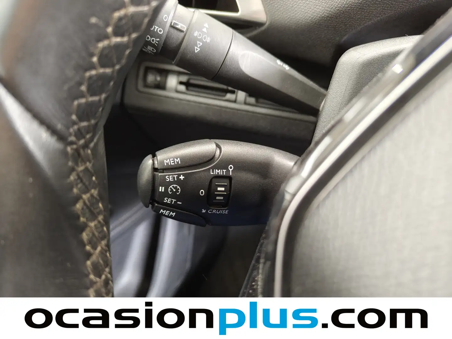 Foto Peugeot 5008 Peugeot 5008 BlueHDi 120 S&S Allure (120 CV) 7 PLAZAS