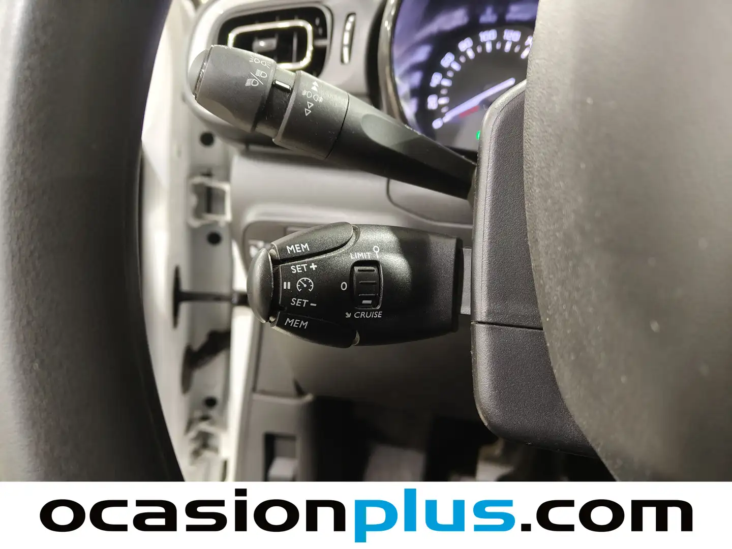 Foto Citroën C3 Citroen C3 BlueHDi 100 S&S C-Series (102 CV)