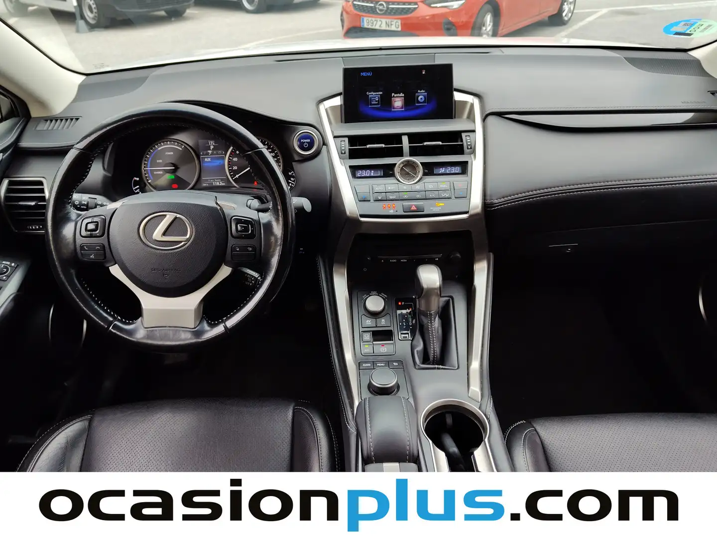 Foto Lexus NX Lexus NX 300h Corporate 2WD + Navibox (197 CV)