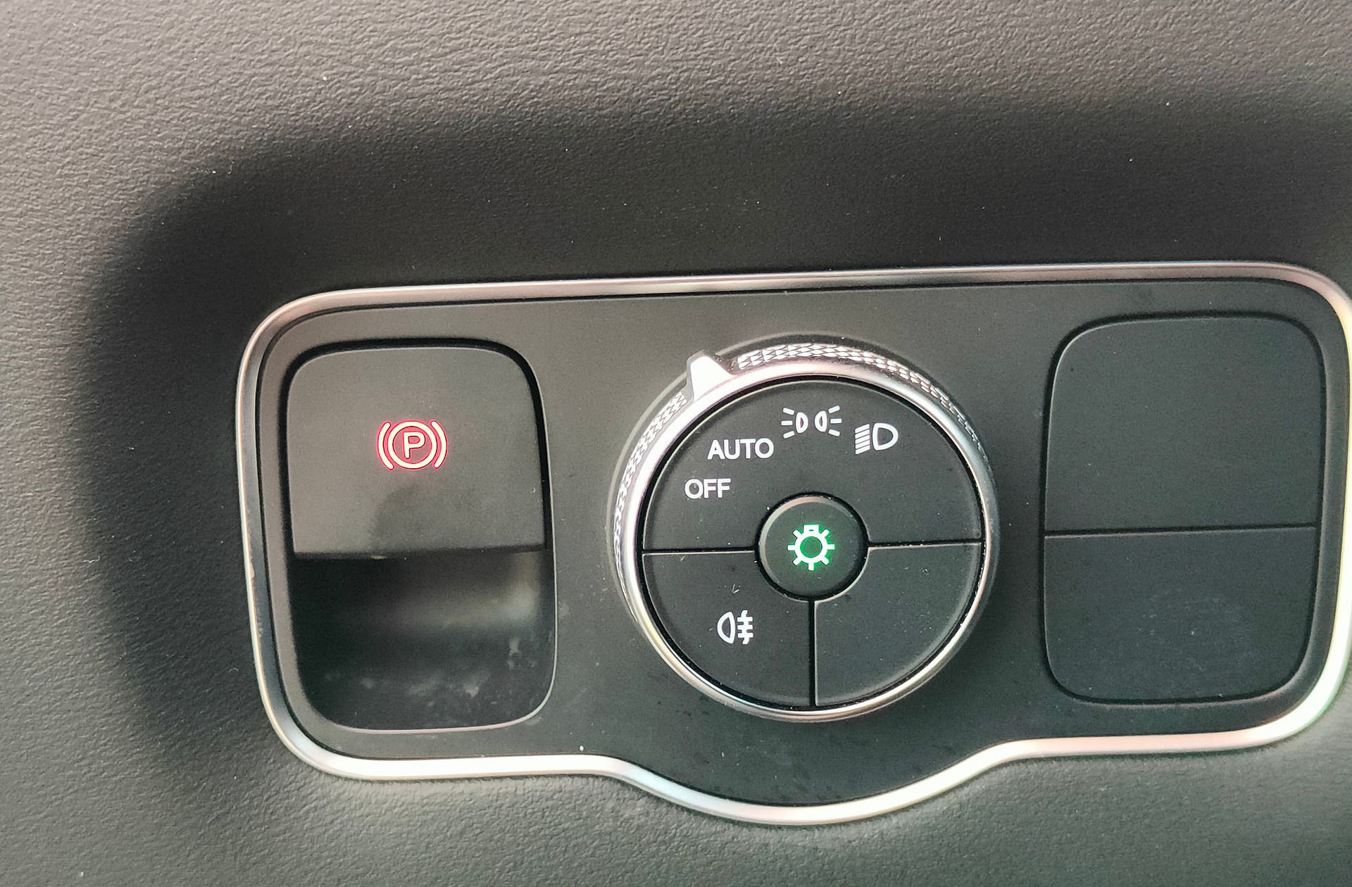 Ebro s800 1.6 T-GDi Premium DCT 7 plazas - foto 28
