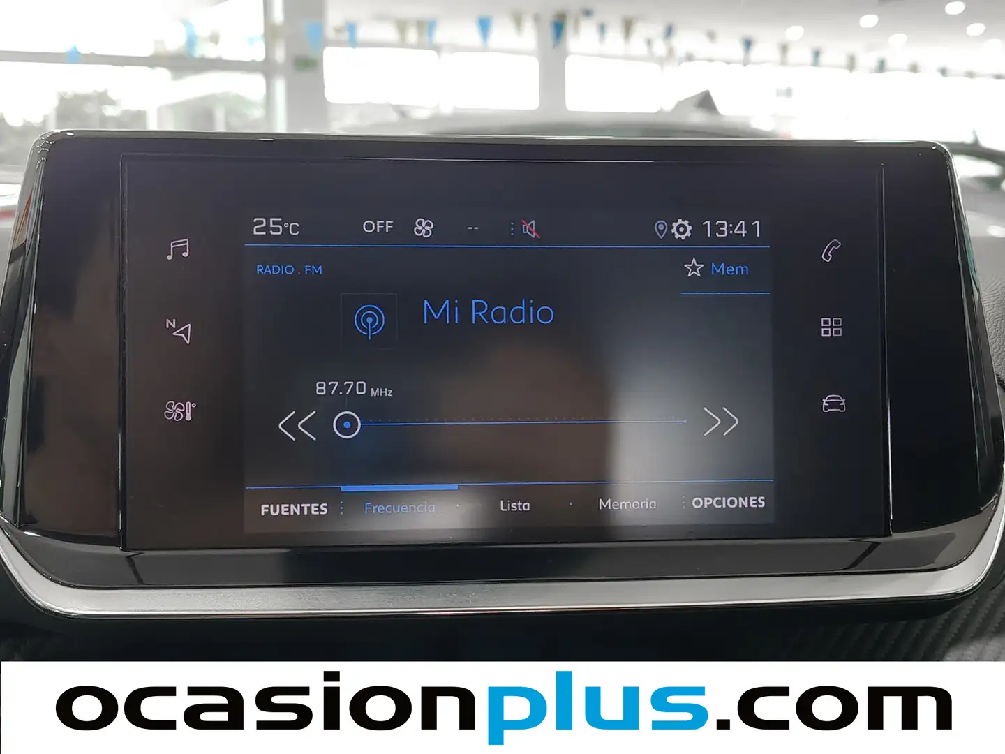 Foto Peugeot 208 Peugeot 208 PureTech 100 Allure (100 CV)