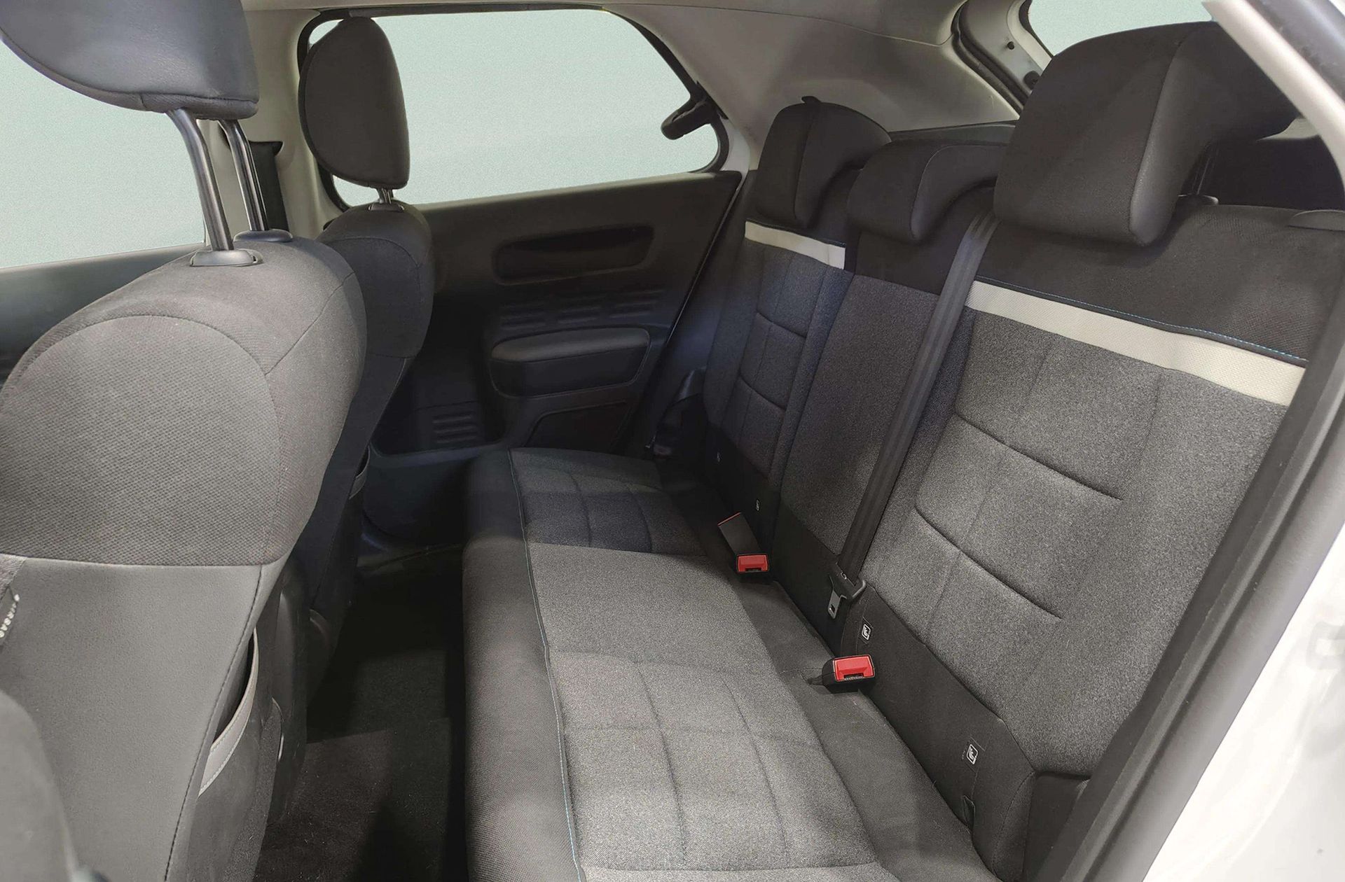 Citroën C4 Cactus PureTech 110 Shine - foto 12