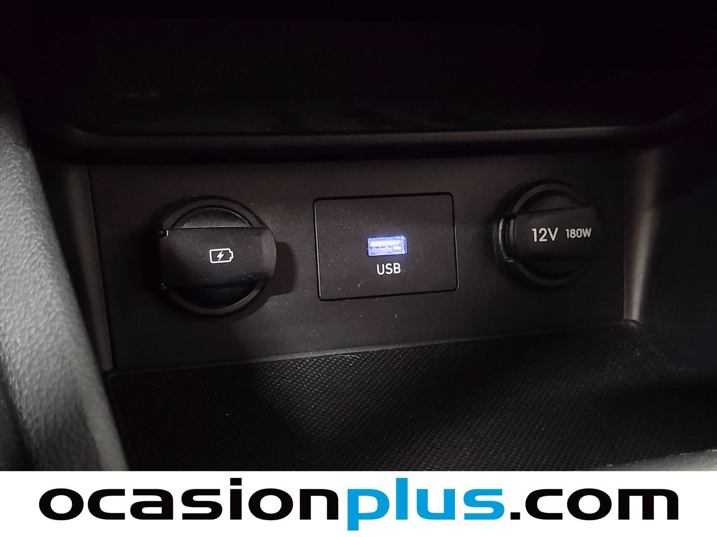 Foto Hyundai Kona Hyundai Kona 1.6 GDI HEV Maxx DCT (141 CV)