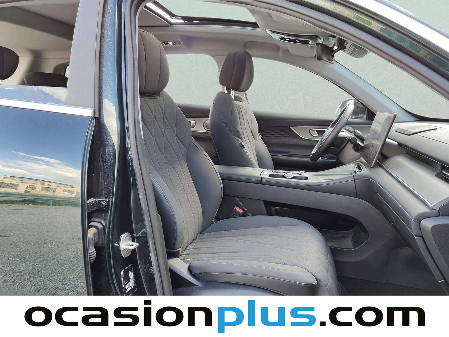 EBRO S800 EBRO S800 1.6 TGDI Luxury DCT (147 CV) 7 Plazas 2025