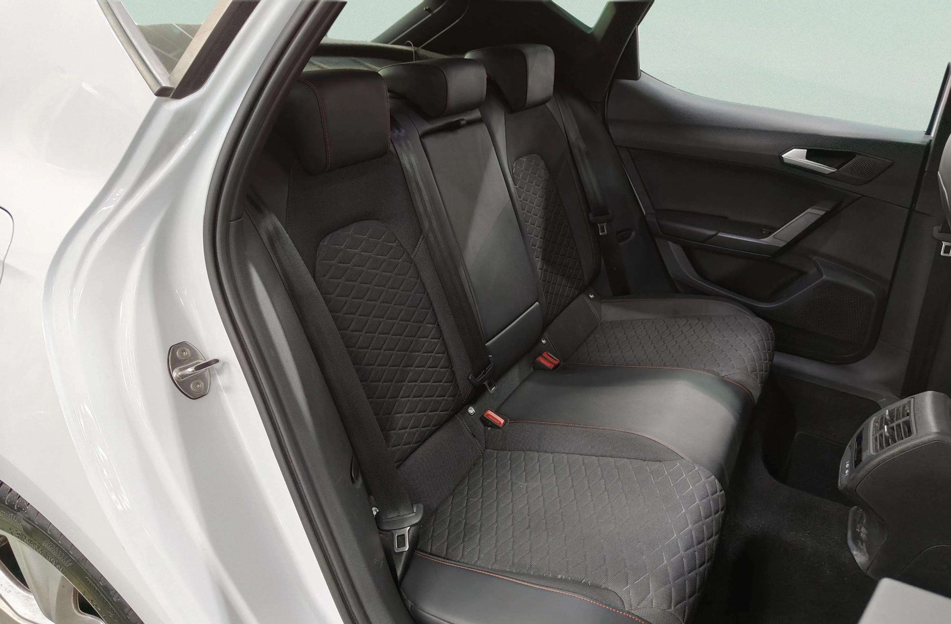 SEAT León 1.5 TSI FR XS - foto 19