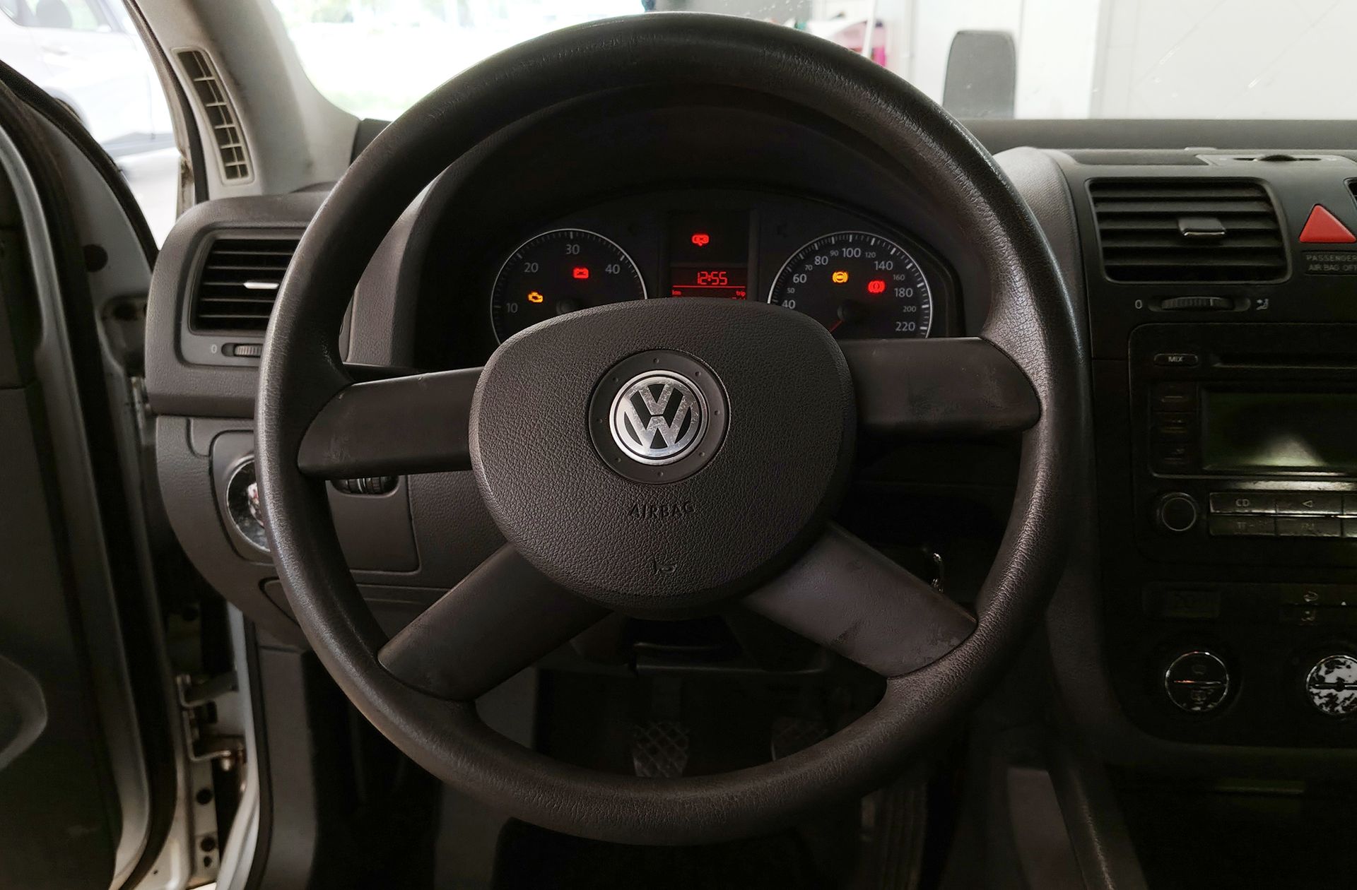 Volkswagen Golf Trendline 1.9 TDI - foto 18