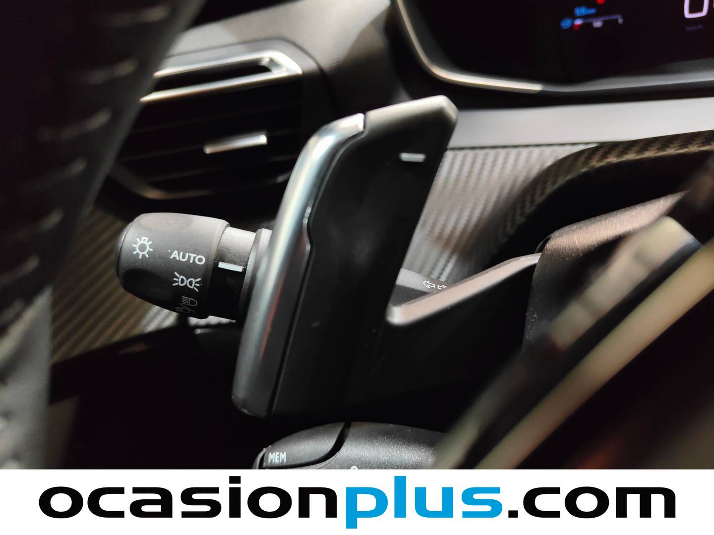 Foto Peugeot 2008 Peugeot 2008 PureTech 130 S&S Allure EAT8 (130 CV)