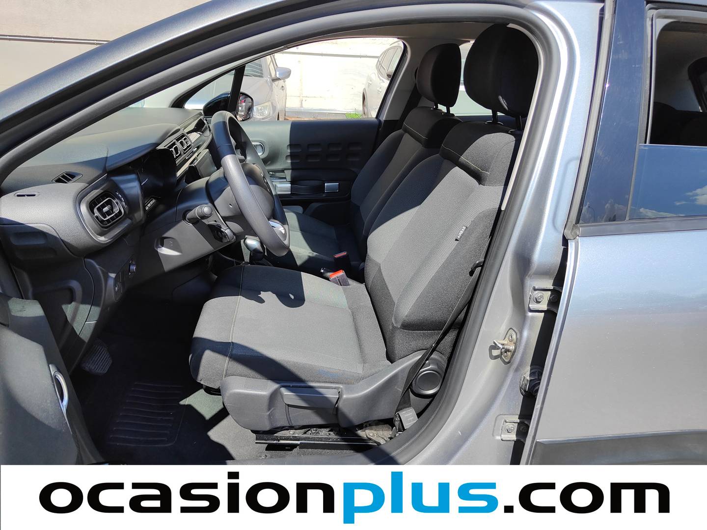 Foto asientos delanteros Citroën C3 Citroën C3 PureTech 110 S&S Shine EAT6 (110 CV)