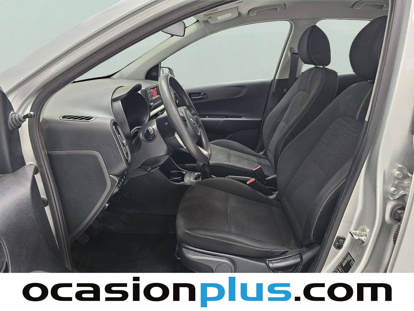 Foto asientos delanteros KIA Picanto KIA Picanto 1.0 CVVT Concept Plus (67 CV) GLP