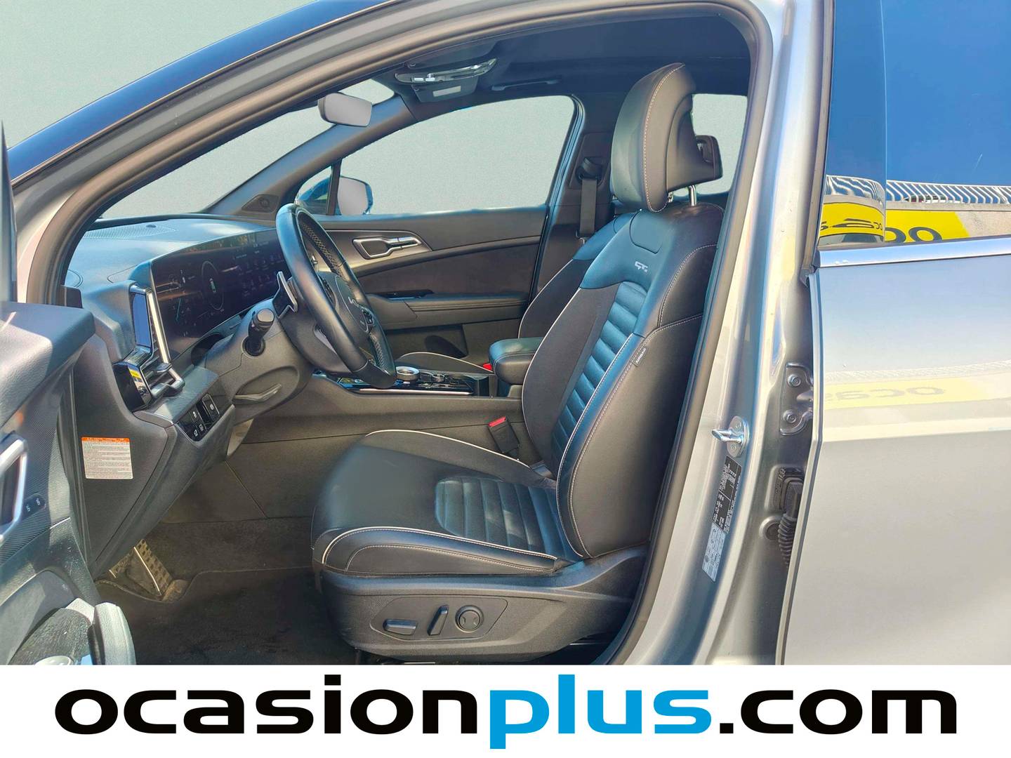 Foto asientos delanteros KIA Sportage KIA Sportage 1.6 T-GDi HEV GT Line 4x4 (230 CV)