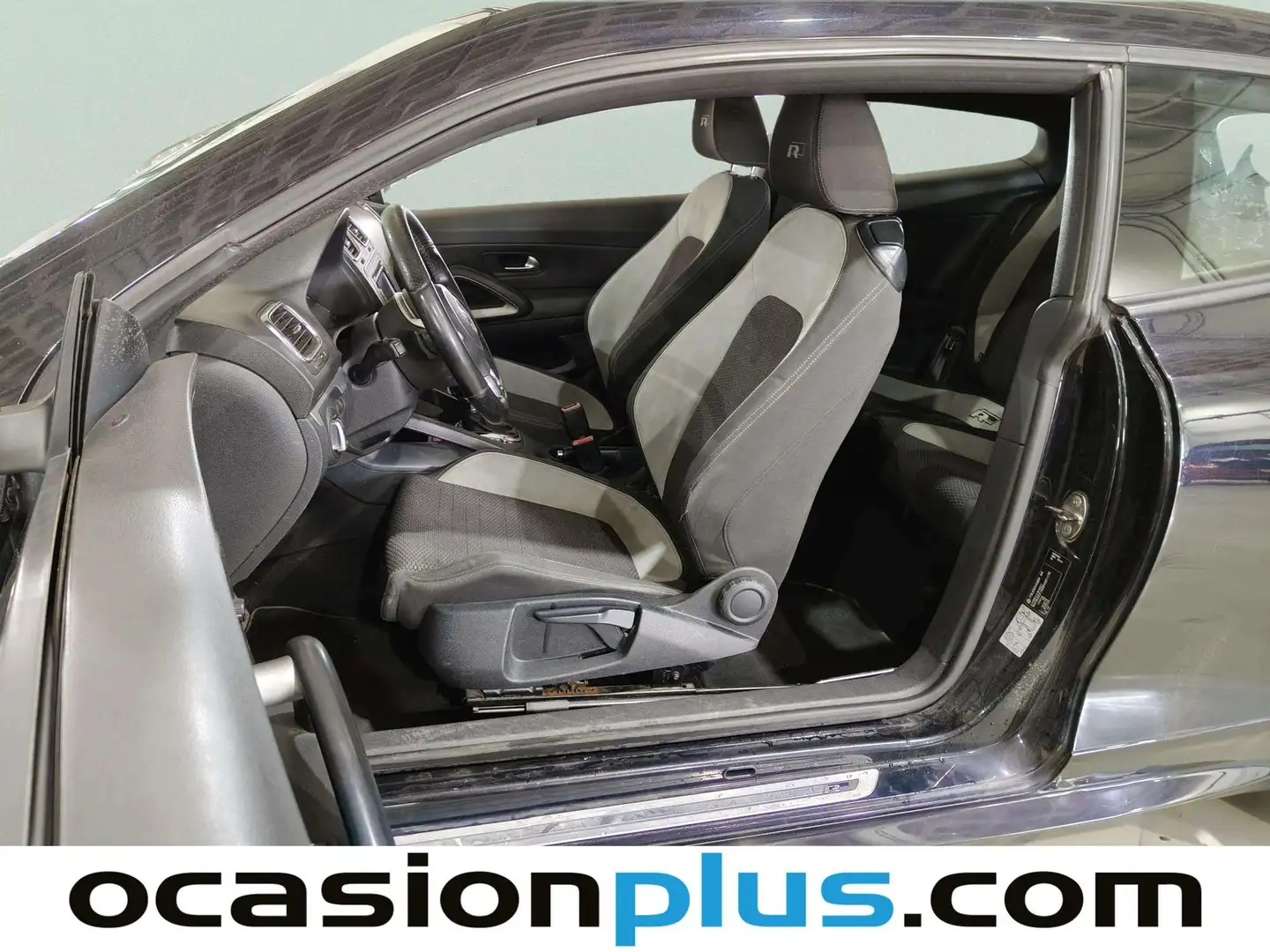 Foto Volkswagen Scirocco Volkswagen Scirocco 1.4 TSI DSG (160 CV) Pack R-Line