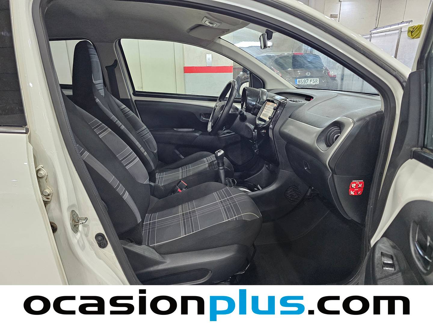 Foto Peugeot 108 Peugeot 108 1.2 PureTech Allure  (82 CV)