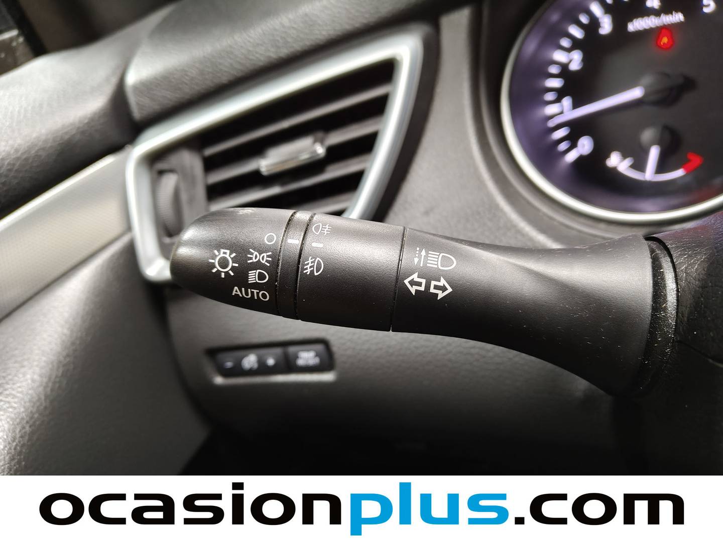 Foto Nissan QASHQAI Nissan Qashqai DIG-T 115 N-Connecta (115 CV)